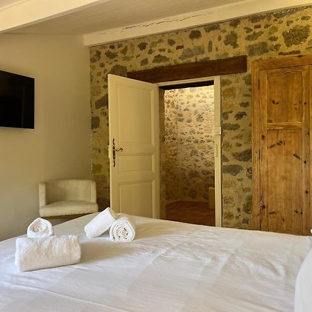 Maison D'Hotes A Laplume Exterior foto